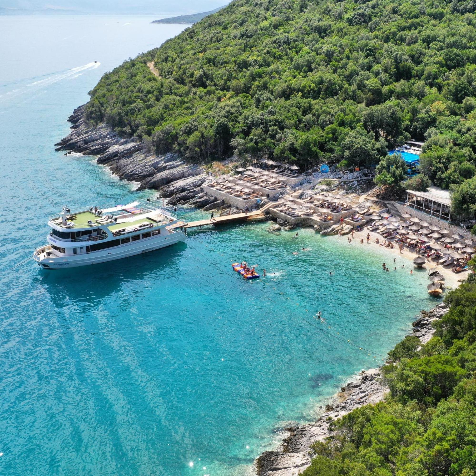 Diora'S Hotel And Apartments Vlora Kültér fotó