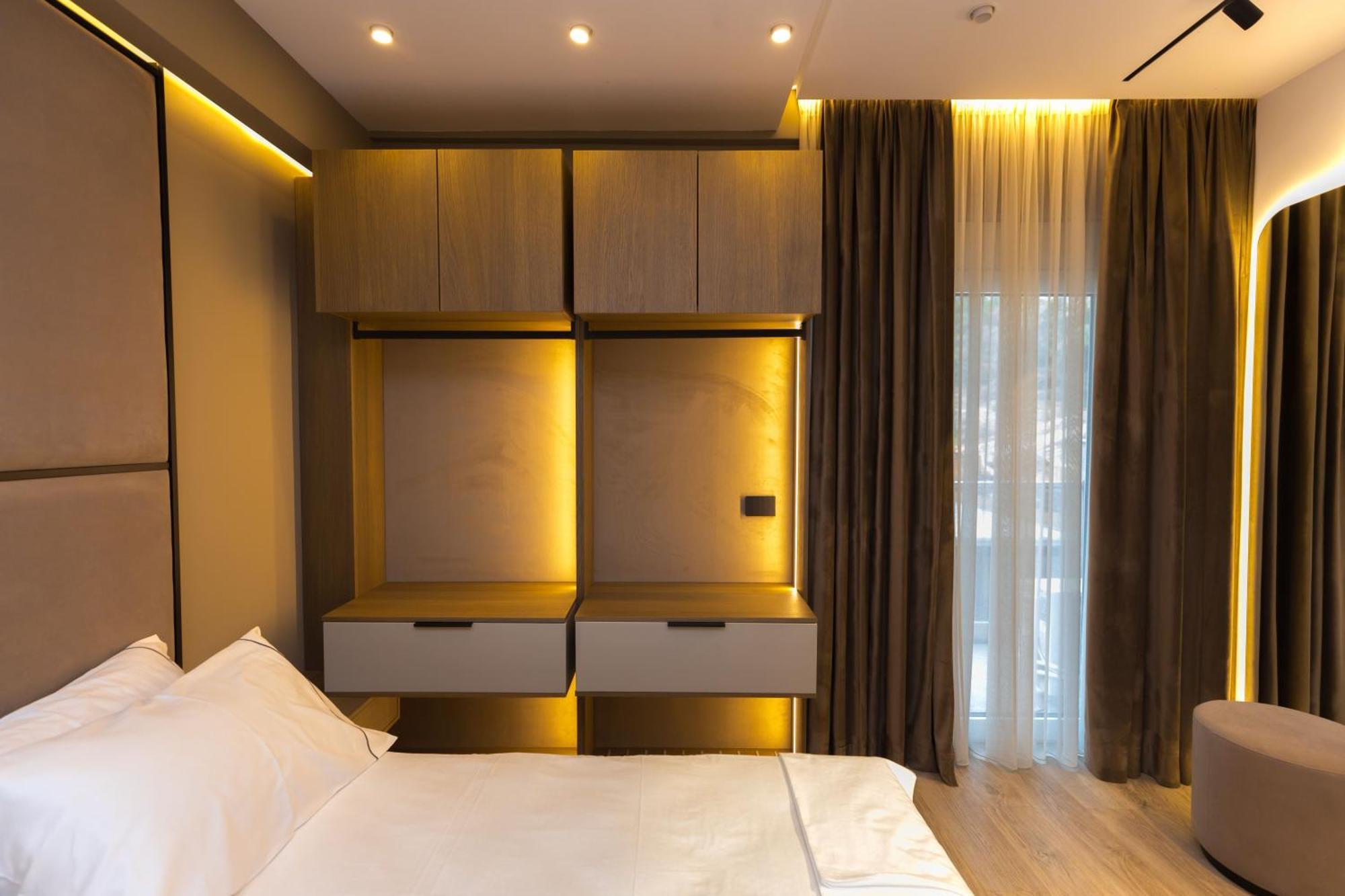 Diora'S Hotel And Apartments Vlora Kültér fotó